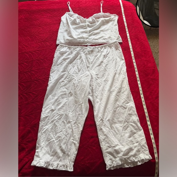 Victoria's Secret Other - NWOT LARGE VICTORIA’S SECRET PJ SET WHITE PERFECT MEASUREMENTS IN PICS FLAWLESS